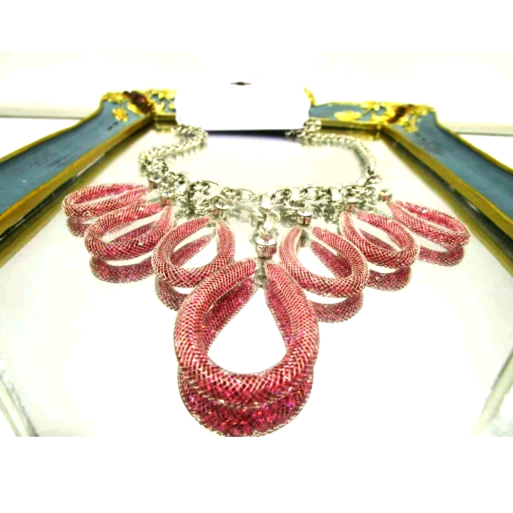 New unique necklace